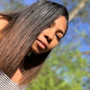 Meet your Posher, Jasmine